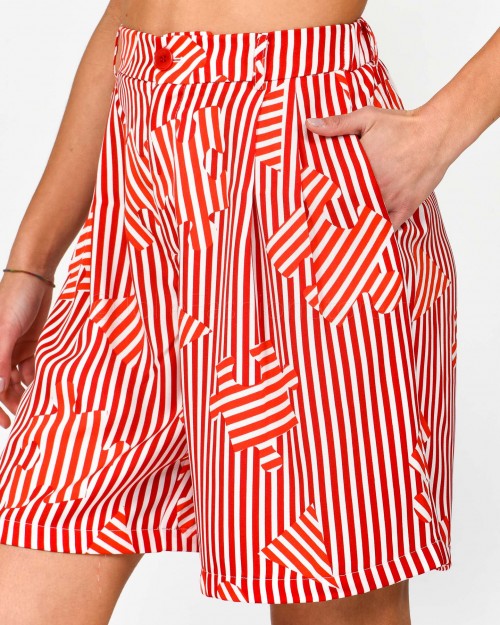 Anonyme Bermuda in Striped and Puzzle Pattern  A132SP021