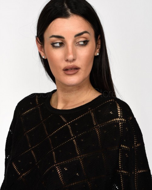 Not Shy Poncho in Pizzo Ebene  4209602 EBENE