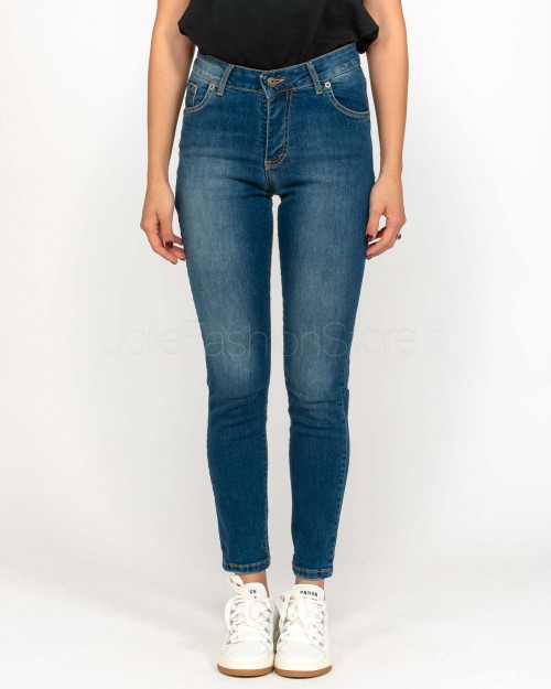 Urban Soiree Slim Jeans  MIA SLIM S2S010