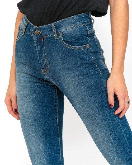 Urban Soiree Slim Jeans  MIA SLIM S2S010