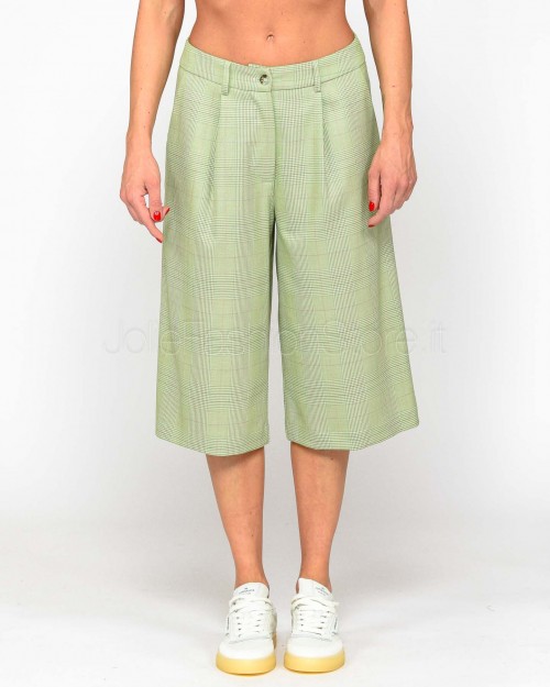 I’Min Luxury Bermuda Verde  RM53 VERDE 525