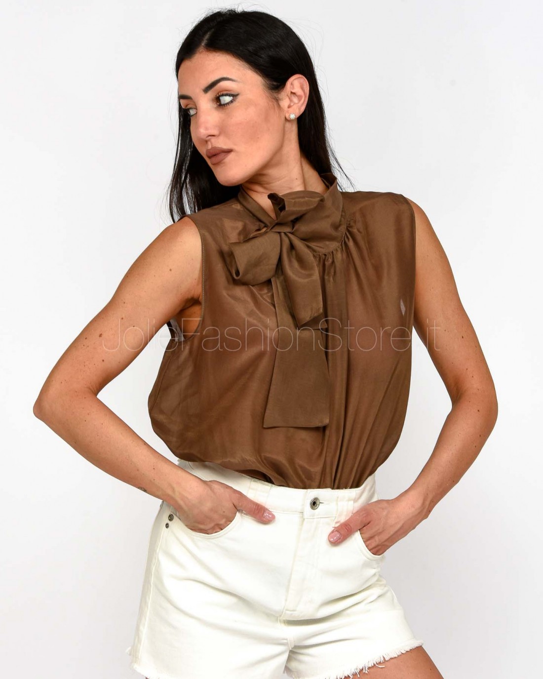 Solo Tre Blusa Marrone Con Fiocco  M1D0117 DATTERO