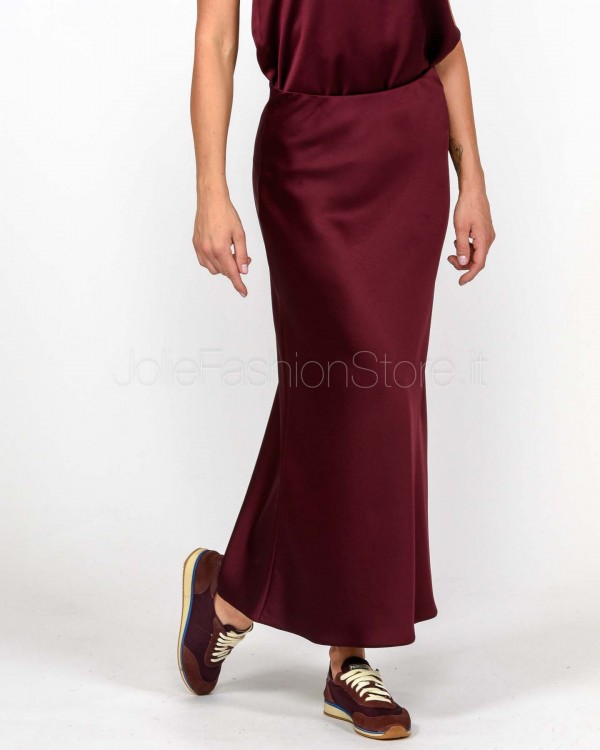 Patrizia Pepe Midi Skirt in Purple Red Satin  8G0420 A563 M536
