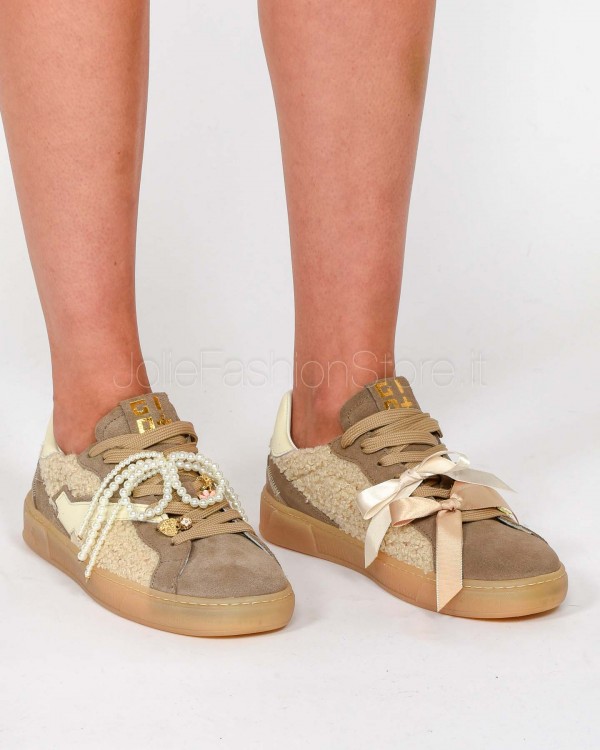Gio+ Sneakers Beige