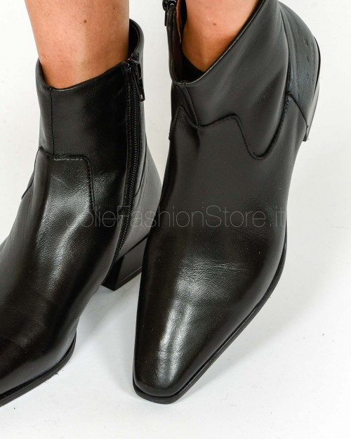 Copenhagen Stivaletto in Pelle Nero  CPH293 BLK