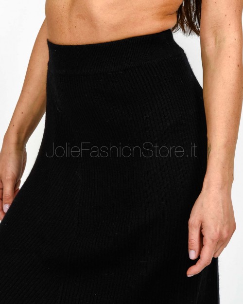 Not Shy Gonna Nera  JULIETTE NOIR