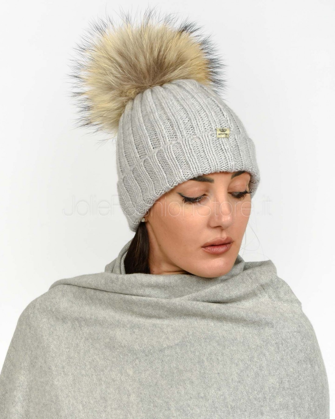 Regina Gold Berretto Perla Con Pon Pon  50699 PERLA