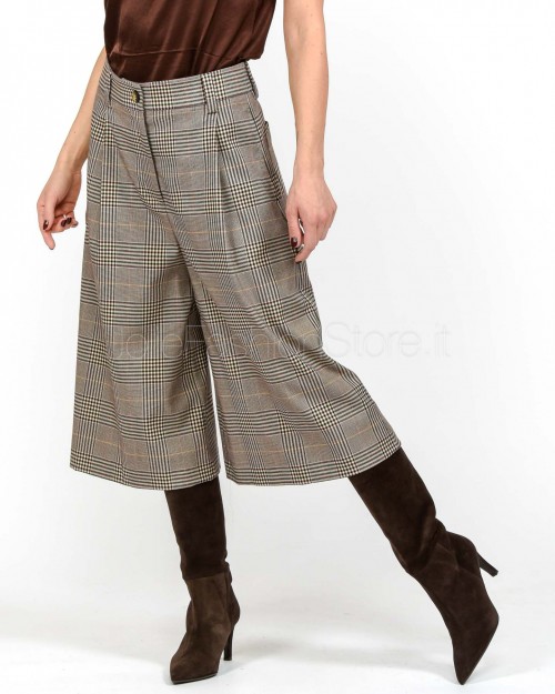 Solo Tre Bermuda Con Piences Caffelatte  M1F0135