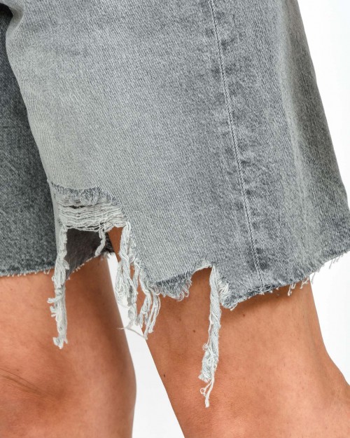 Icon Denim Bermuda Grigio Modello Lea  LEA GR1007