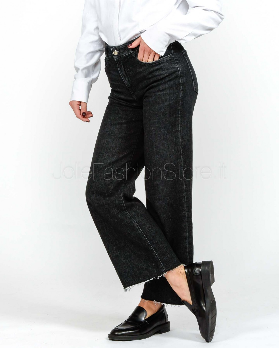 Icon Denim Jeans Crop Modello Angie Nero