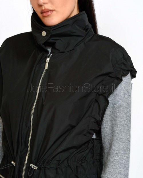 MeiMeiJ Black Pocketed Vest  M6PD09 NERO