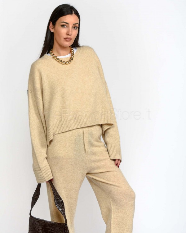 Not Shy Maglia in Cashmere...