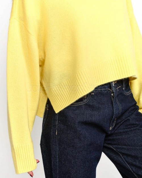 Not Shy Maglia in Cashmere Soleil  TAYRA SOLEIL